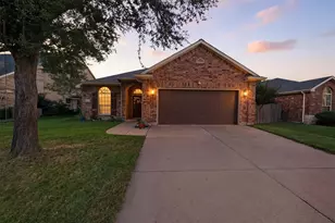 4328 Twinleaf Dr, Fort Worth, TX 76036 - Photo 1