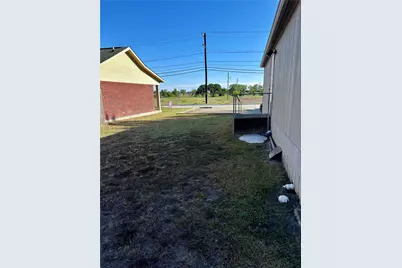 1702 Stanford Street, Greenville, TX 75401 - Photo 9