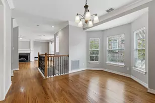 2704 Welborn St, Dallas, TX 75219 - Photo 19