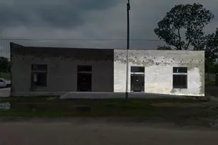 118 N Dallas St, Rice, TX 75155 - Photo 1