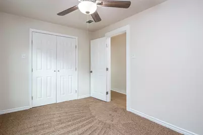 628 S Westmoreland Road, Dallas, TX 75211 - Photo 13