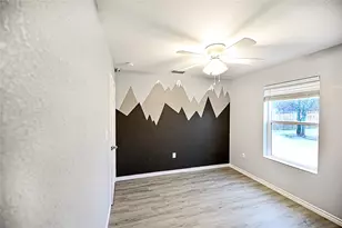 214 E Clay St, Bowie, TX 76230 - Photo 19