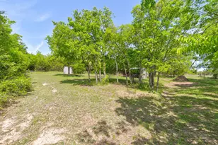 1301 Zion Hill Loop, Weatherford, TX 76088 - Photo 33