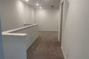 9927 Schramm St, Irving, TX 75063 - Photo 11