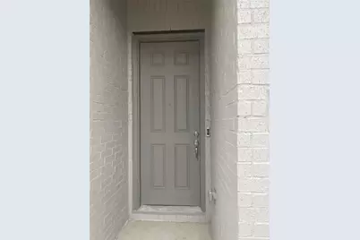 9927 Schramm Street, Irving, TX 75063 - Photo 3