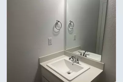 9927 Schramm Street, Irving, TX 75063 - Photo 19