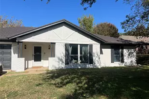 1913 Lynbrook Ln, Arlington, TX 76015 - Photo 3