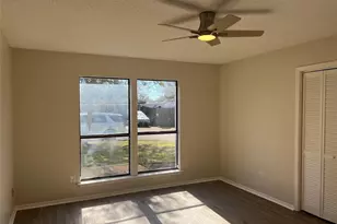 1913 Lynbrook Ln, Arlington, TX 76015 - Photo 13