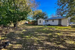 3206 Mitchell St, Greenville, TX 75402 - Photo 23