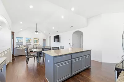 1118 Autumn Trail, Waxahachie, TX 75165 - Photo 11