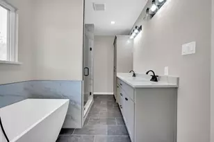 401 Poplar St, Italy, TX 76651 - Photo 25