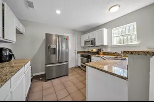 1027 Rain Forest Dr, Dallas, TX 75217 - Photo 3