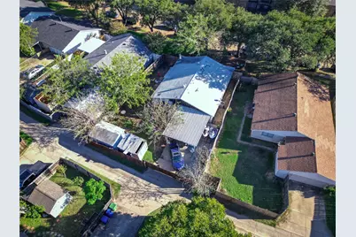 1831 E Peters Colony Road, Carrollton, TX 75007 - Photo 3