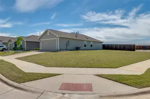 5402 Majestro Wy, Forney, TX 75126 - Photo 3