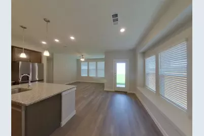 8005 Calhoun Valley Drive, McKinney, TX 75071 - Photo 3