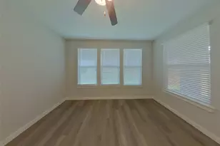 8005 Calhoun Vly Dr, McKinney, TX 75071 - Photo 5