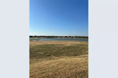 8404 Sioux Trail, Aubrey, TX 76227 - Photo 19