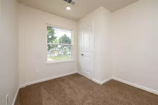 3743 Canada Dr, Dallas, TX 75212 - Photo 29