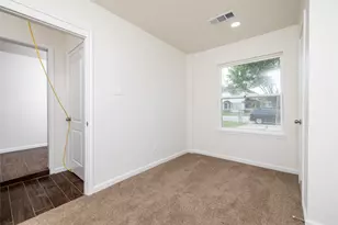 3743 Canada Dr, Dallas, TX 75212 - Photo 31