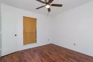 1215 N Slope Dr, Carrollton, TX 75007 - Photo 13