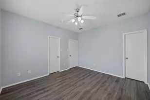 907 Jamie Dr, Grand Prairie, TX 75052 - Photo 7