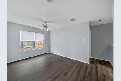 907 Jamie Drive, Grand Prairie, TX 75052 - Photo 11