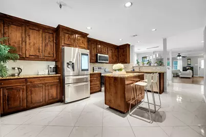 700 White Fields Way, Arlington, TX 76002 - Photo 9