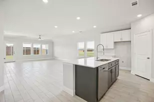 409 Oceania Ln, Seagoville, TX 75159 - Photo 5