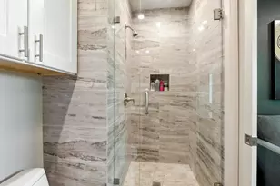 101 Decker Dr, Irving, TX 75062 - Photo 25