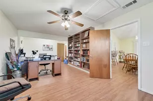 646 Liska Rd, Ennis, TX 75119 - Photo 13