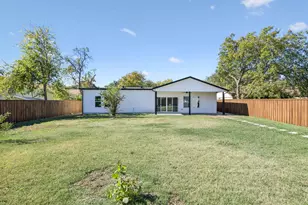 2516 Sunridge Rd, Carrollton, TX 75006 - Photo 35