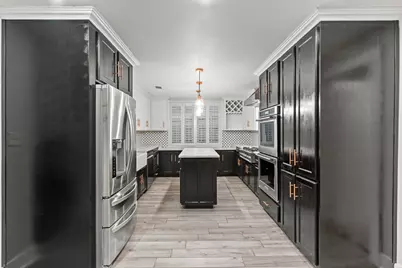 715 S Barnett Avenue, Dallas, TX 75211 - Photo 19