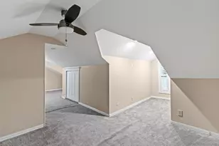 715 S Barnett Ave, Dallas, TX 75211 - Photo 29