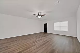 128 Sedona Crk Ct, Poolville, TX 76487 - Photo 5