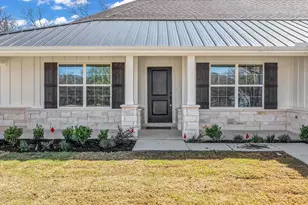 139 Sedona Crk Ct, Poolville, TX 76487 - Photo 3