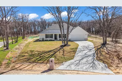 139 Sedona Creek Court, Poolville, TX 76487 - Photo 33