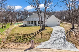 139 Sedona Crk Ct, Poolville, TX 76487 - Photo 33