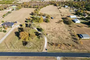 725 Stinson Rd, Lucas, TX 75002 - Photo 1