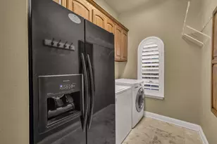 2102 Clear Creek Dr, Weatherford, TX 76087 - Photo 15