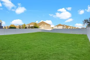 9225 Benevolent Ct, Providence Village, TX 76227 - Photo 25