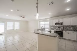 8932 Sunny Hollow Dr, Fort Worth, TX 76179 - Photo 3