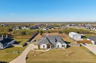 8221 David Ln, Midlothian, TX 76065 - Photo 3