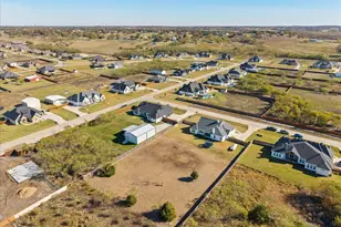 8221 David Ln, Midlothian, TX 76065 - Photo 33