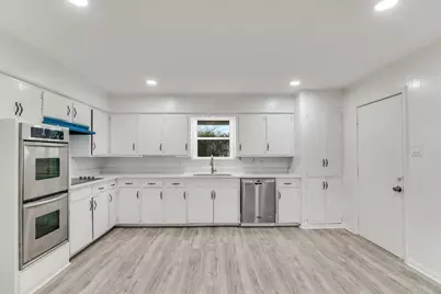 4110 Skyline Drive, Rowlett, TX 75088 - Photo 5