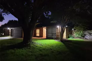 1848 Kings Canyon Cir, Fort Worth, TX 76134 - Photo 25