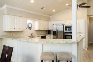 9115 Valley Chapel Ln, Dallas, TX 75220 - Photo 7