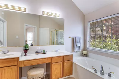 8021 Belladonna Drive, Fort Worth, TX 76123 - Photo 17