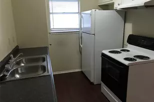 901 Malibu Dr, Garland, TX 75043 - Photo 5