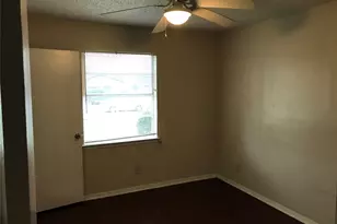 901 Malibu Dr, Garland, TX 75043 - Photo 9