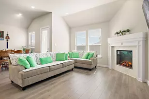 1261 Rio Bravo Rd, Justin, TX 76247 - Photo 9